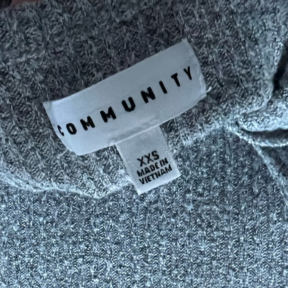 Community Open Back Dress - Picture 2 of 4